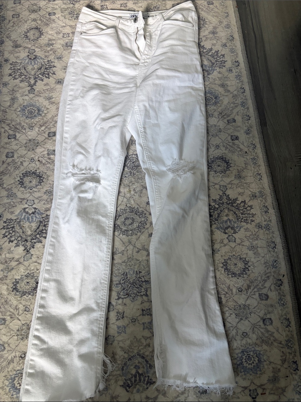 Zara White Flare Jeans with Knee Distressing